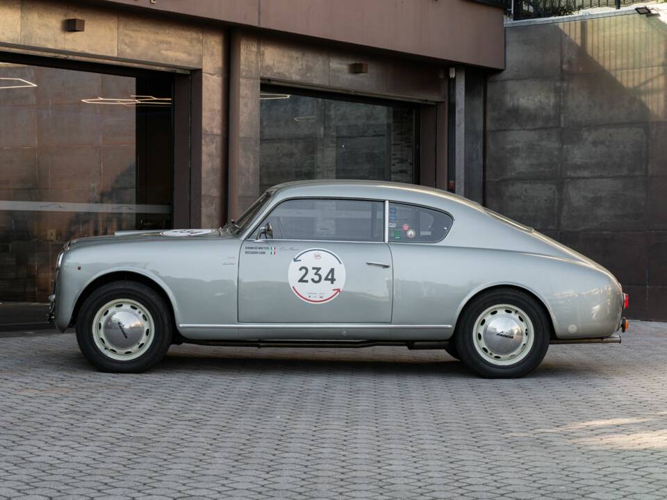 Afbeelding 15/21 van Lancia Aurelia B20 GT (1953)