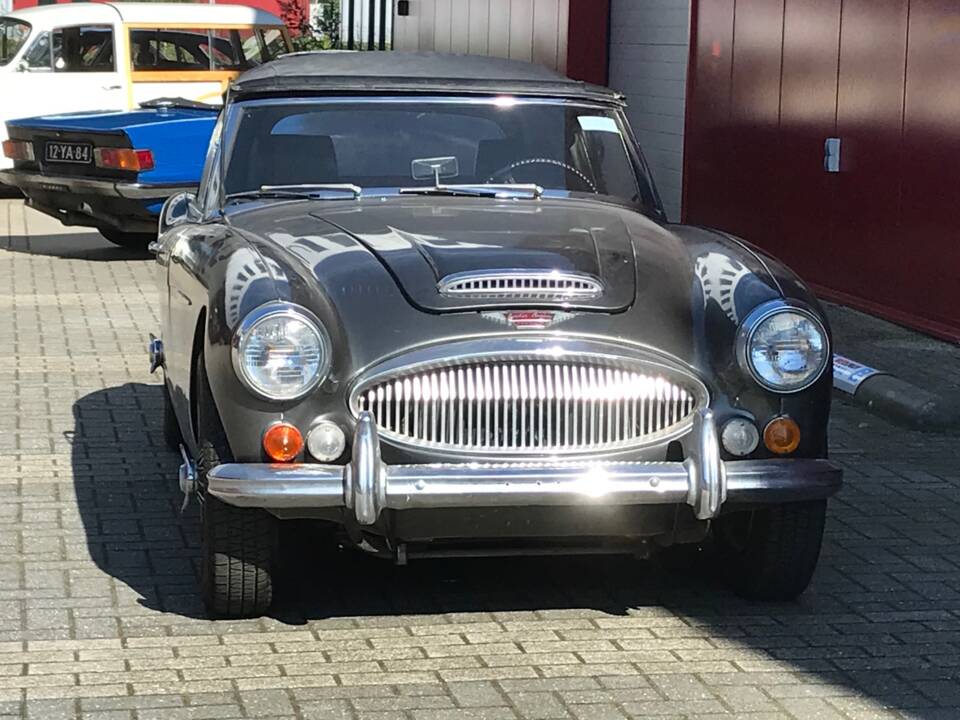 Image 3/40 of Austin-Healey 3000 Mk III (BJ8) (1966)