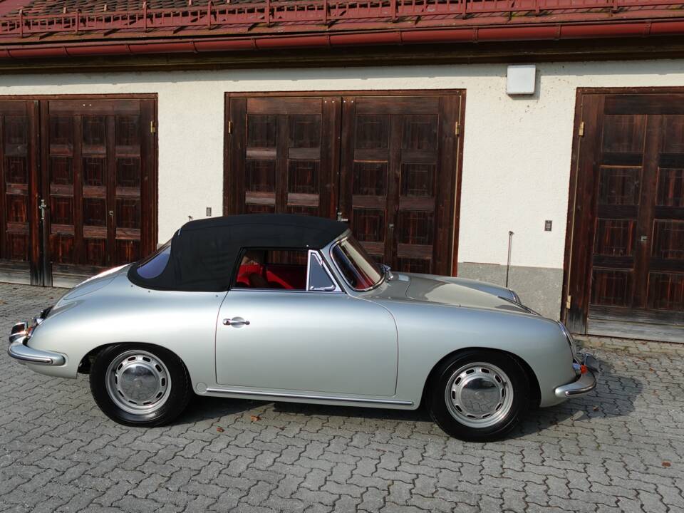 Image 25/29 of Porsche 356 C 1600 (1965)