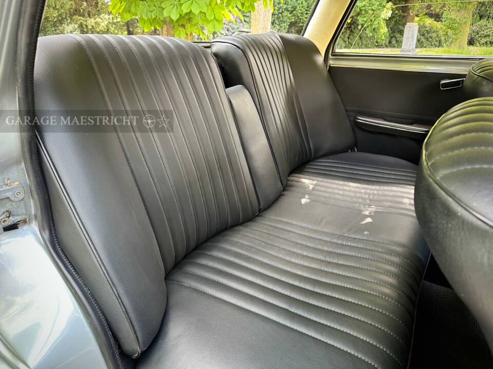 Bild 45/97 von Alfa Romeo Giulia Super 1.3 (1973)