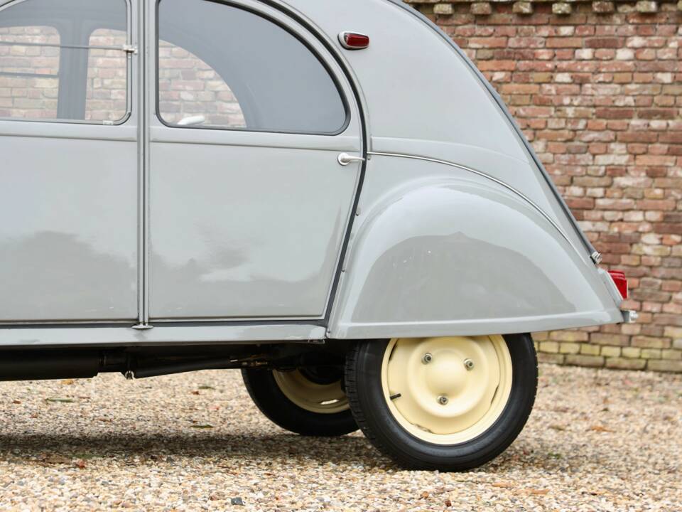 Bild 27/50 von Citroën 2 CV AZ (1955)