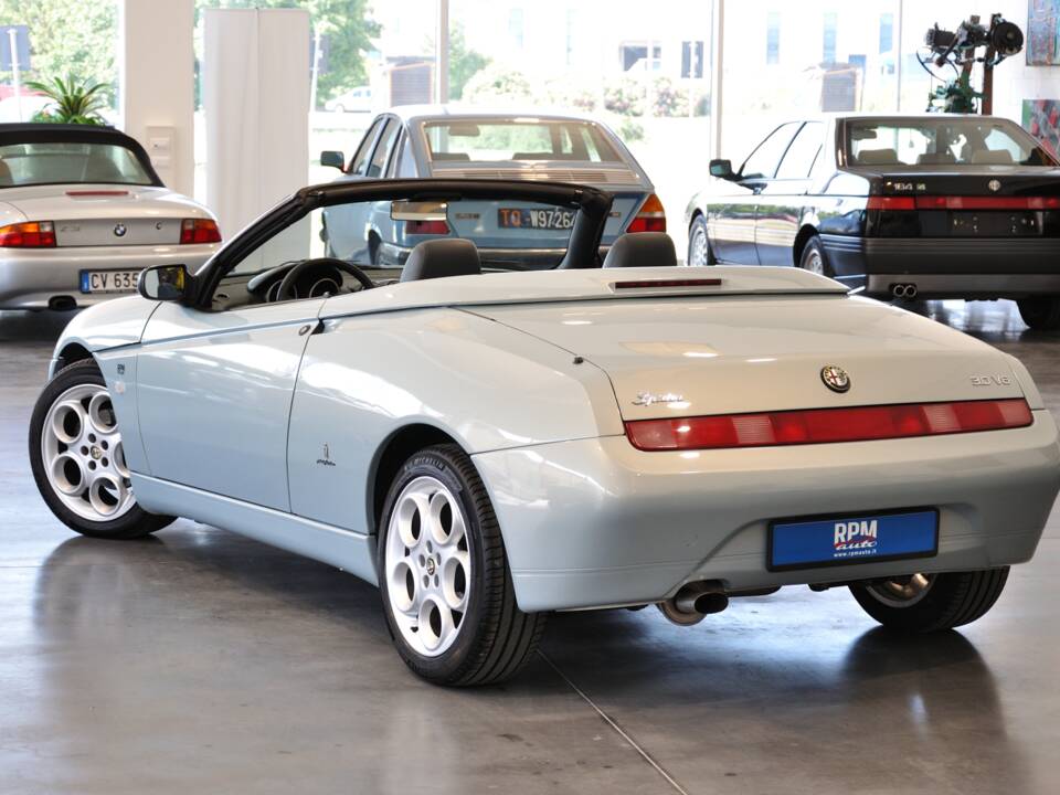 Immagine 30/41 di Alfa Romeo Spider 3.0 V6 12V (2000)