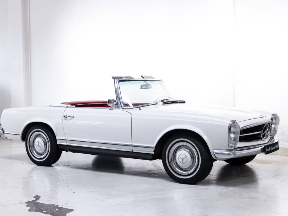 Image 3/29 de Mercedes-Benz 230 SL (1964)