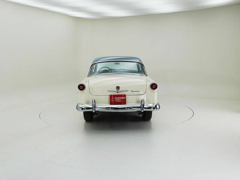 Imagen 4/15 de Ford Crestline Victoria (1954)