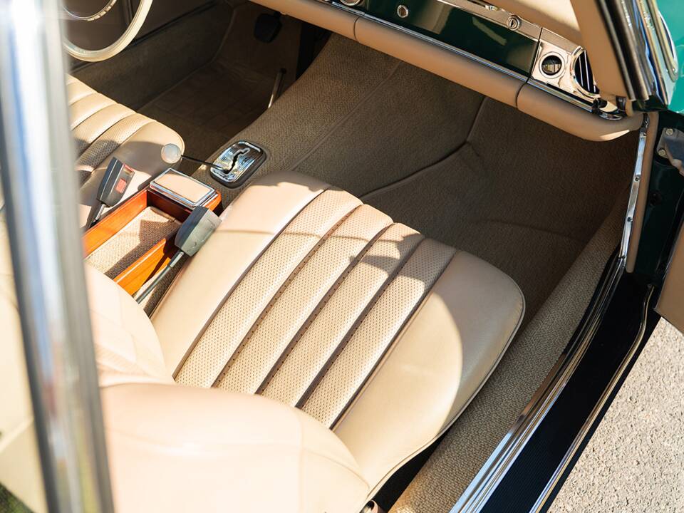 Imagen 29/44 de Mercedes-Benz 280 SL (1969)