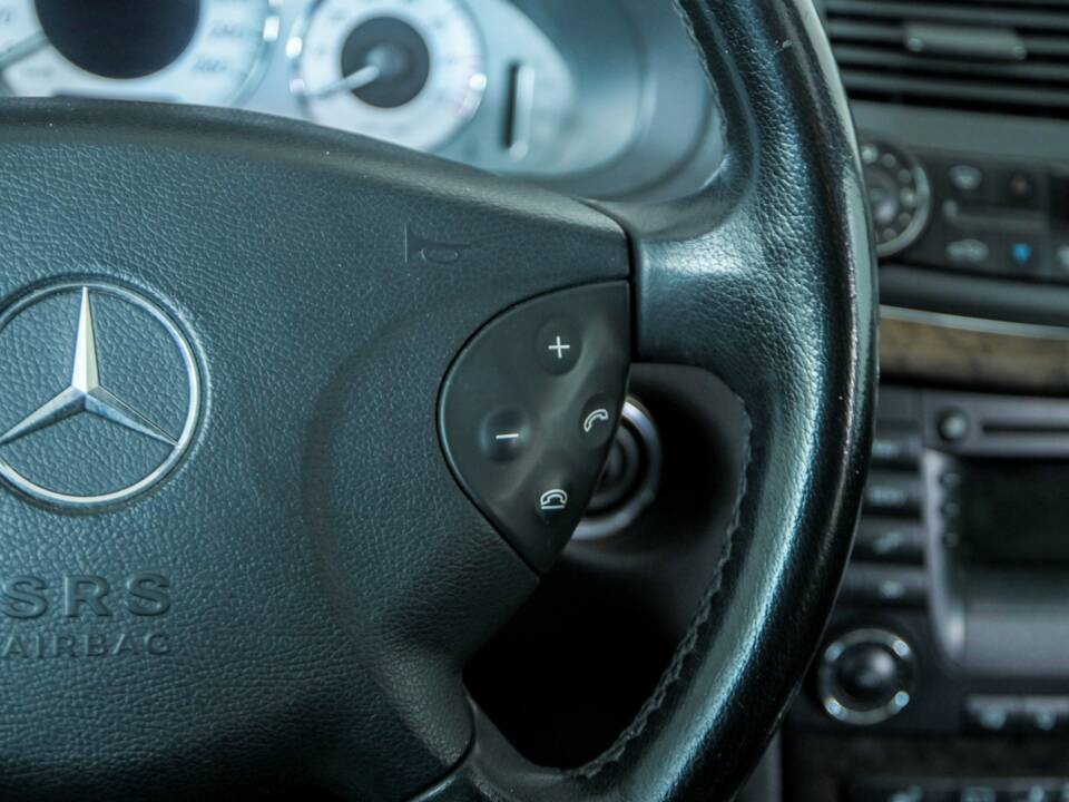 Bild 16/50 von Mercedes-Benz E 200 Kompressor T (2003)