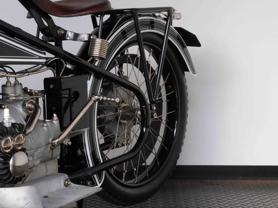 Image 51/98 of BMW R 32 (1925)