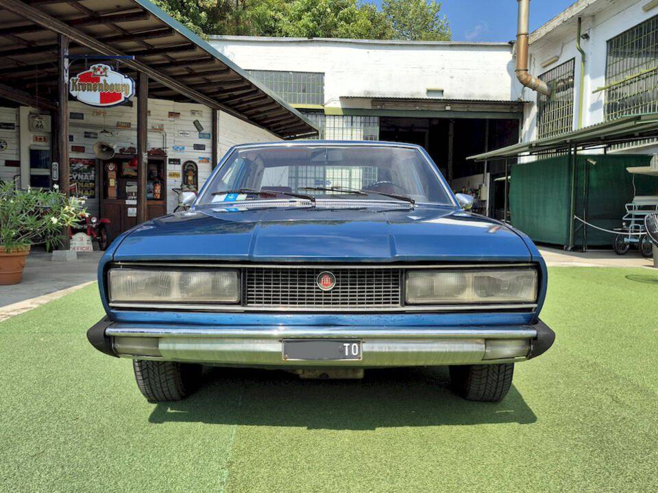 Afbeelding 7/62 van FIAT 130 Coupé (1972)