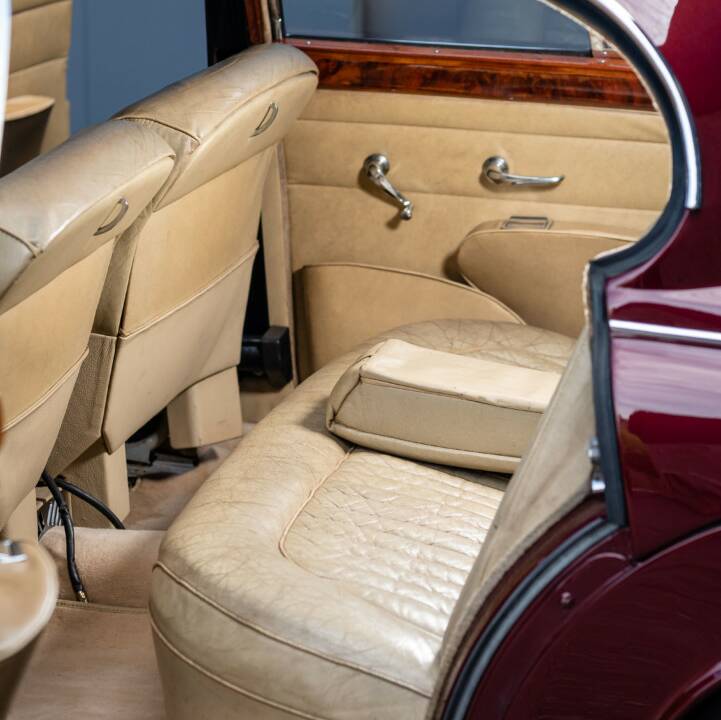 Image 41/49 of Jaguar Mk II 3.4 (1967)