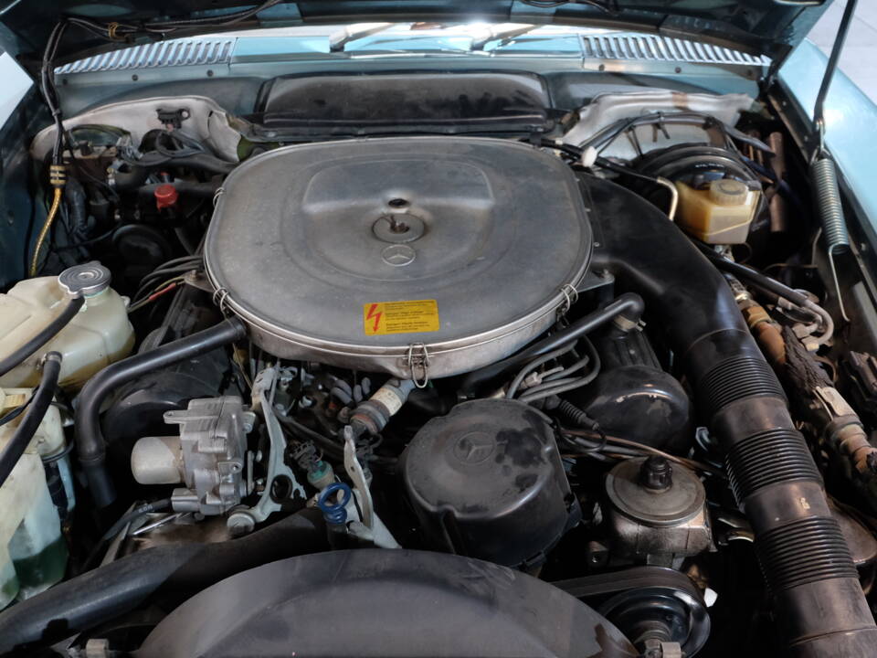 Bild 40/42 von Mercedes-Benz 560 SL (1989)