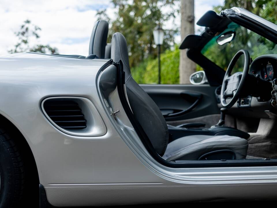 Afbeelding 44/50 van Porsche Boxster (1998)