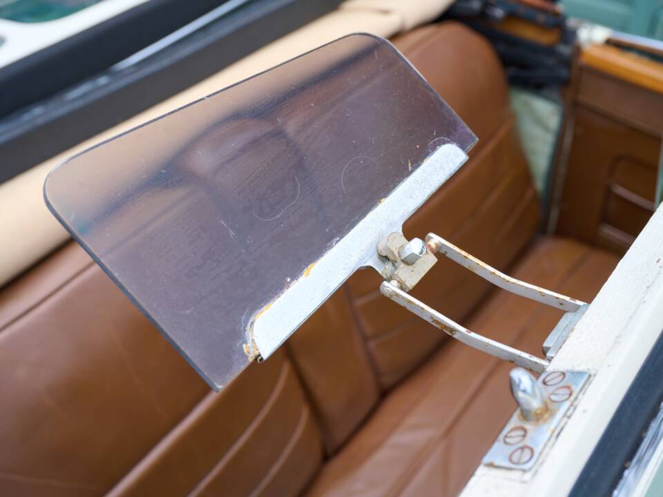 Bild 48/50 von Triumph 2000 Roadster (1949)