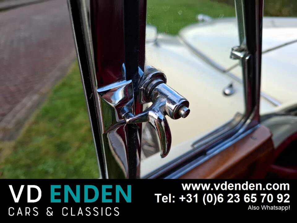 Bild 24/66 von Jaguar S-Type 3.4 (1964)