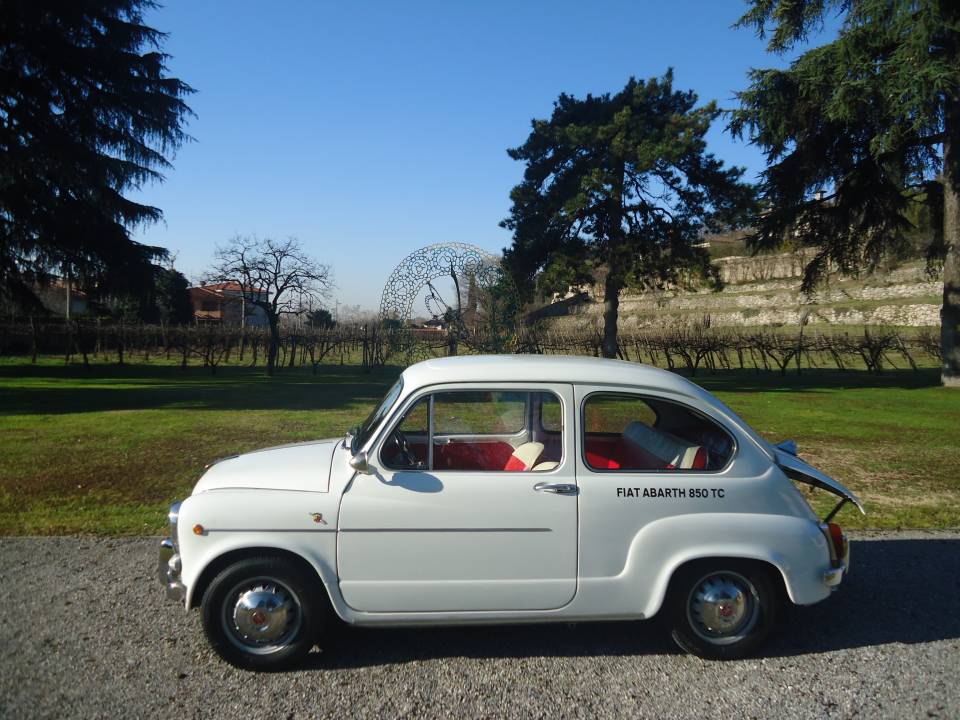 Bild 4/42 von Abarth Fiat 850 TC (1964)