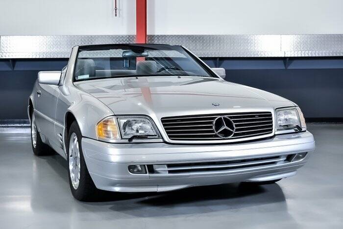 Imagen 5/7 de Mercedes-Benz SL 500 (1998)