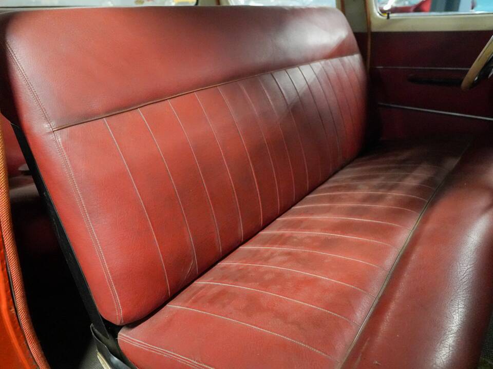 Image 11/15 of Studebaker Champion (1957)