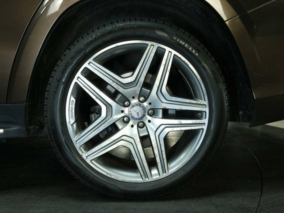 Bild 45/50 von Mercedes-Benz GL 350 BlueTEC 4MATIC (2016)