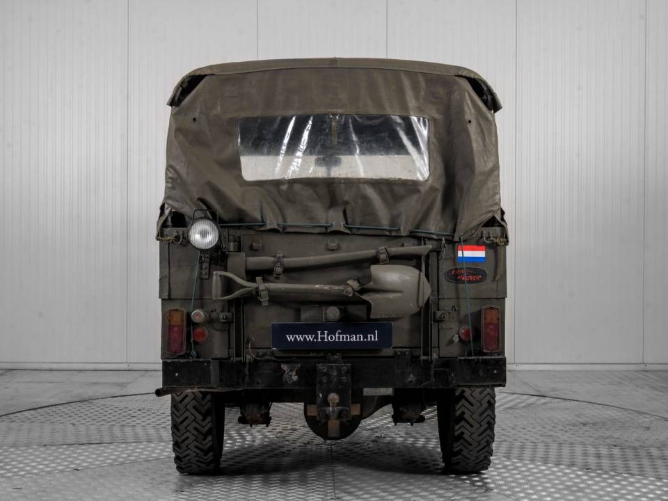 Image 12/50 of Land Rover 88 Lightweight (1979)