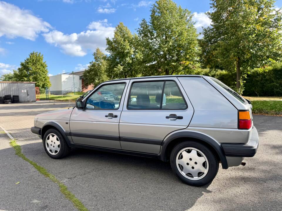 Image 3/17 of Volkswagen Golf Mk II 1.8 (1990)