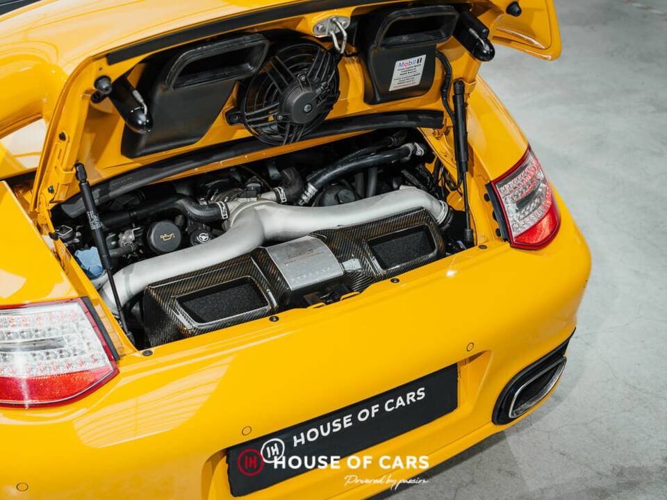 Immagine 15/24 di Porsche 911 Turbo S (2011)