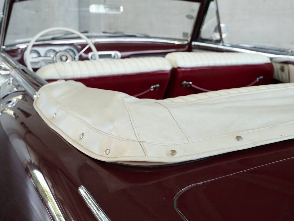 Bild 22/50 von Packard Series 2631 Caribbean (1953)