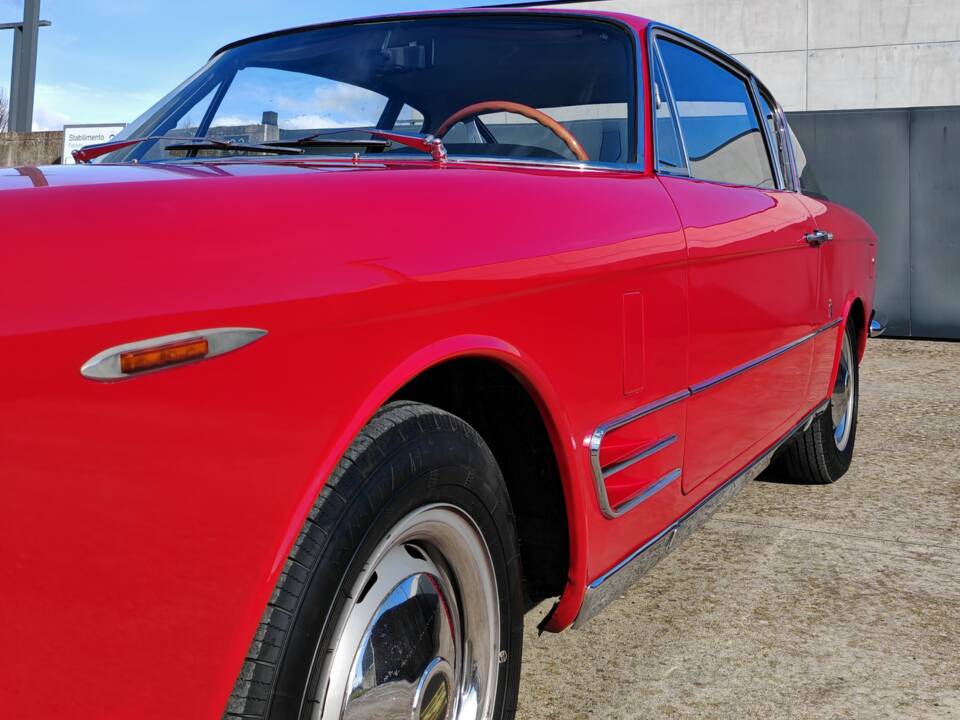 Afbeelding 9/50 van FIAT 2300 S Coupé (1967)