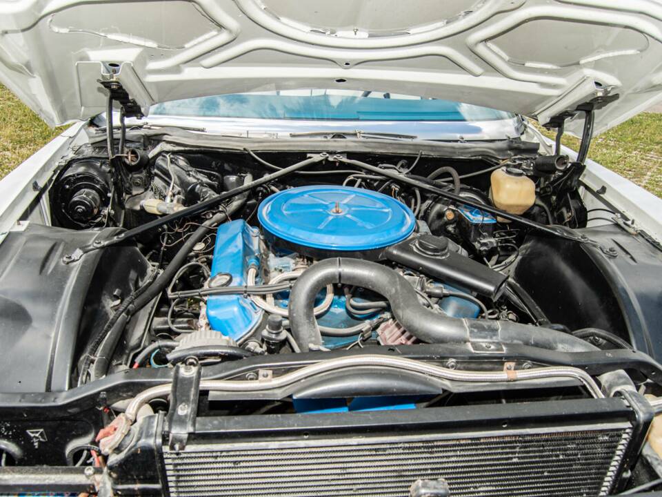 Afbeelding 17/19 van Cadillac Fleetwood Eldorado Convertible (1972)