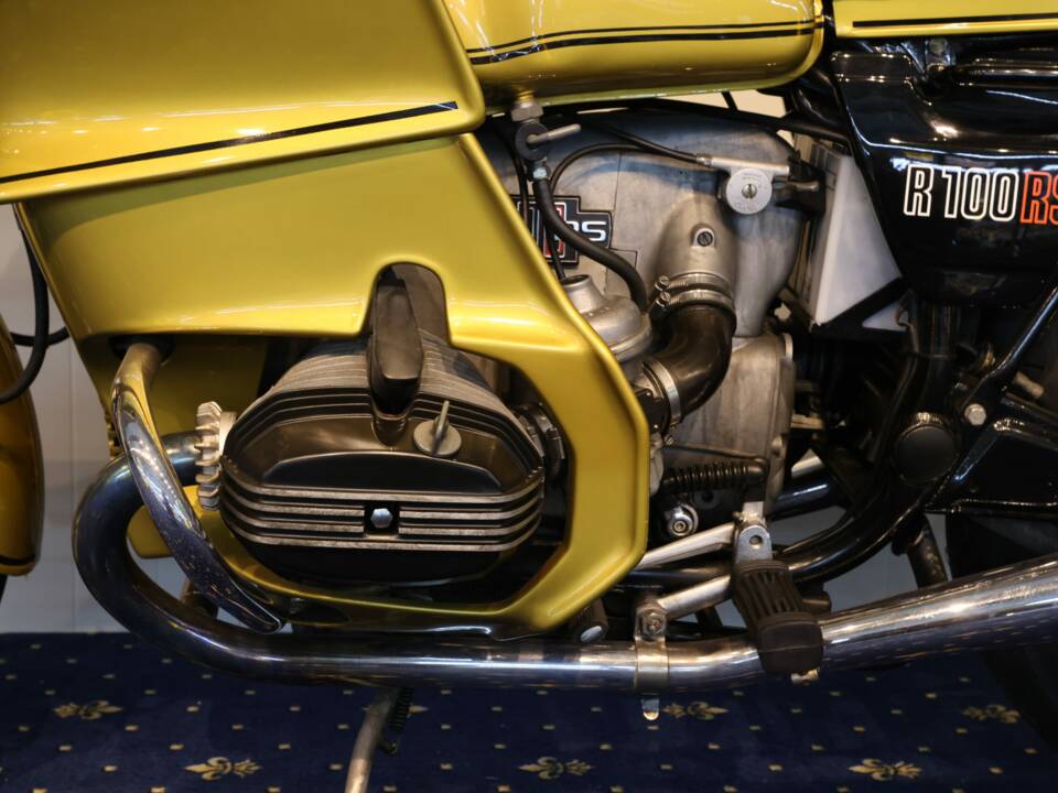 Image 21/28 of BMW R 100 RS (1978)