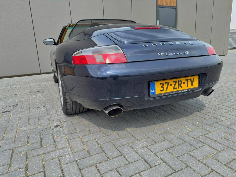Bild 7/14 von Porsche 911 Carrera 4 (2001)