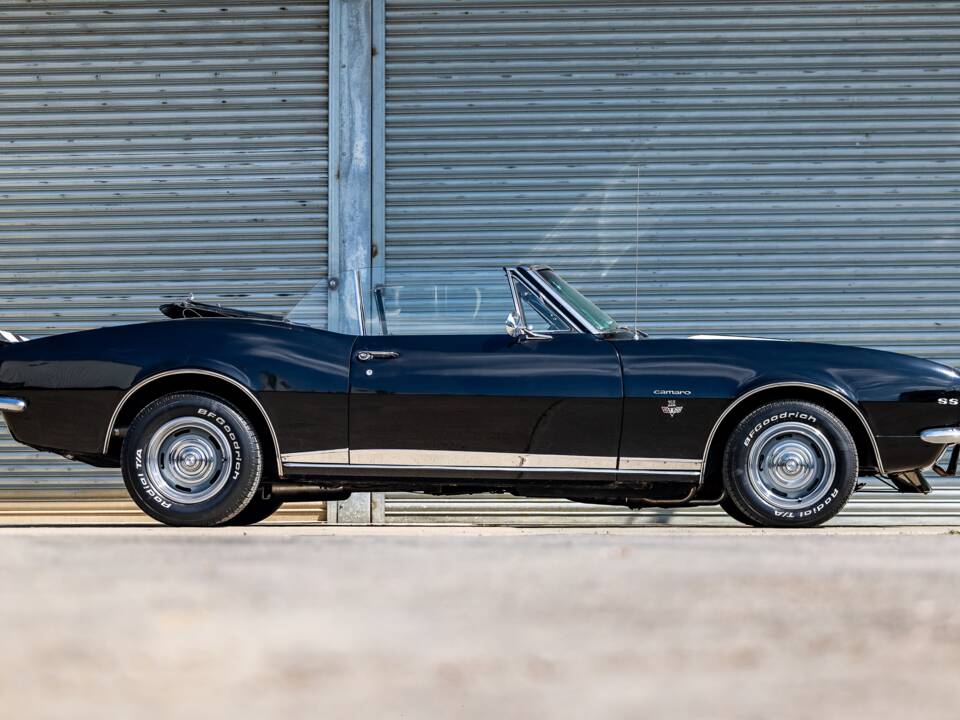 Image 2/29 of Chevrolet Camaro (1967)