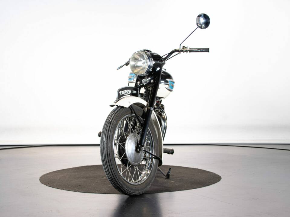 Image 7/50 de Triumph 6T Thunderbird (1958)