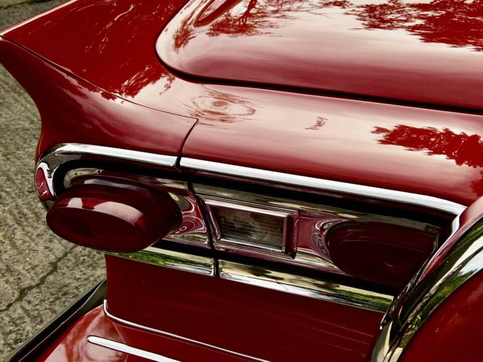 Image 25/50 of Ford Fairlane 500 Skyliner (1958)