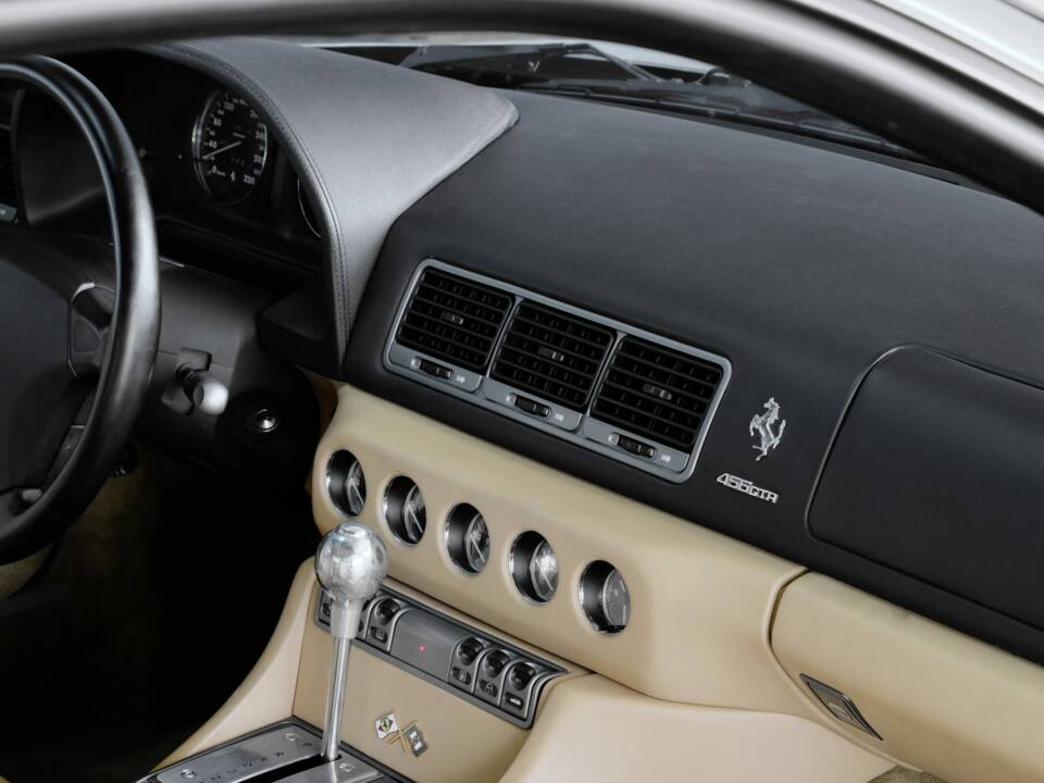 Imagen 23/50 de Ferrari 456 GTA (1997)