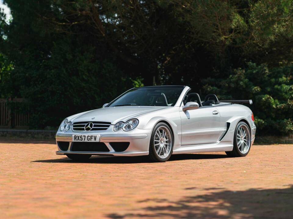 Bild 4/28 von Mercedes-Benz CLK DTM AMG (2006)