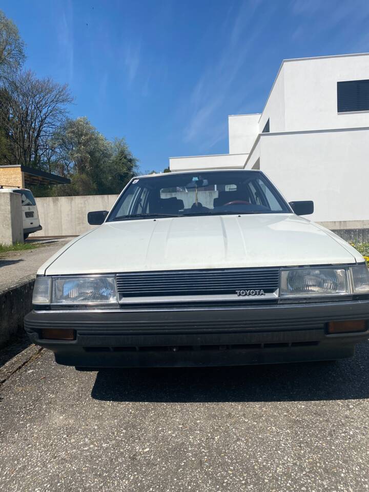 Bild 3/9 von Toyota Camry (1985)