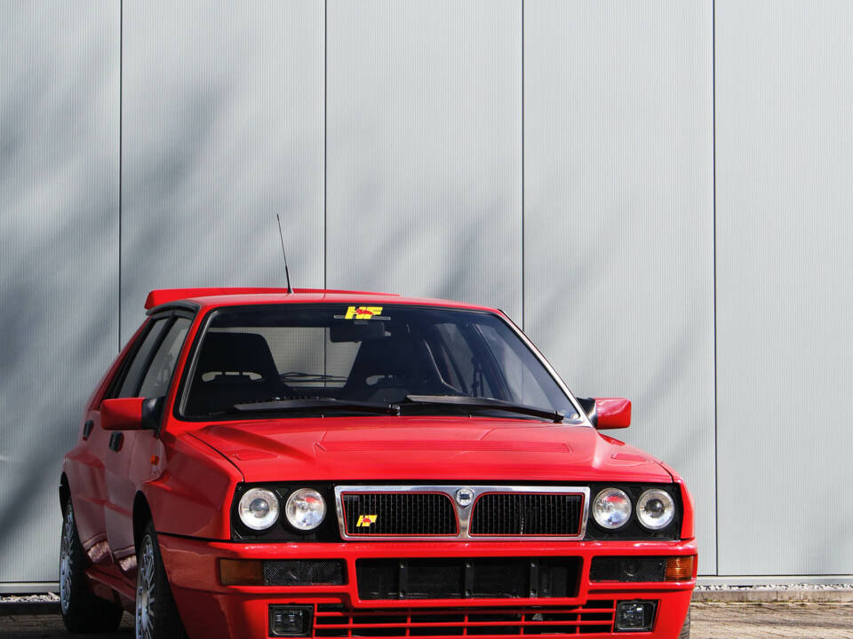 Afbeelding 25/58 van Lancia Delta HF Integrale Evoluzione I (1991)