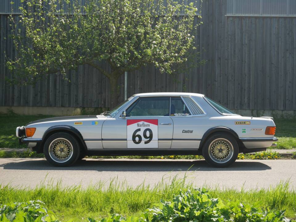 Image 2/26 of Mercedes-Benz 450 SLC (1900)