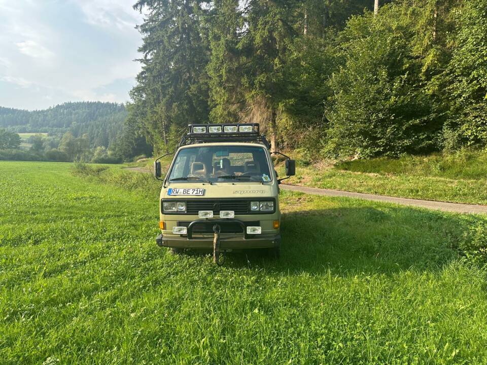 Imagen 7/15 de Volkswagen T3 Doppelkabine 1.6 TD (1991)