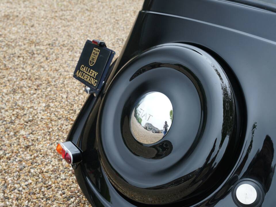 Image 20/50 of FIAT 1100 B (1947)