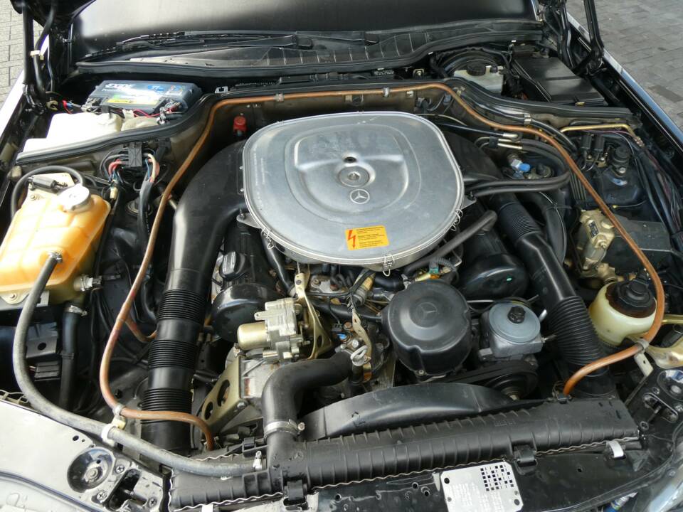 Image 15/22 of Mercedes-Benz 500 SEL Guard (1991)