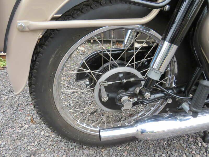 Image 38/44 de BSA A 10 Golden Flash (1960)