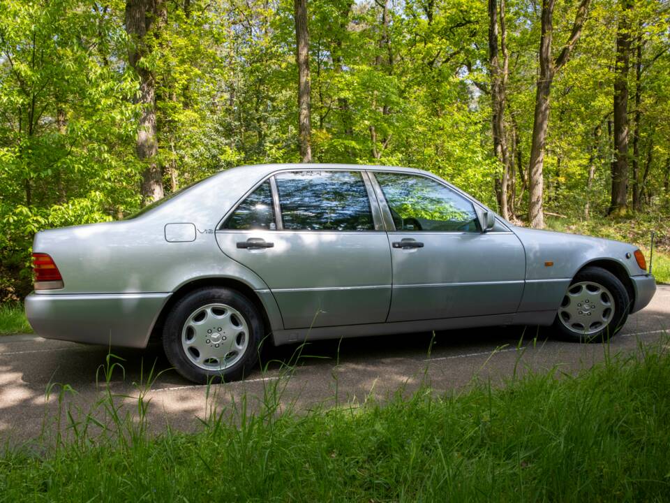Image 55/59 of Mercedes-Benz 600 SEL (1992)