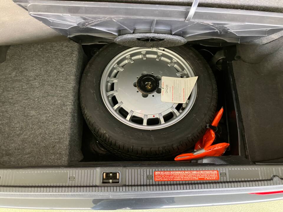 Bild 14/14 von Mercedes-Benz 300 SL-24 (1991)