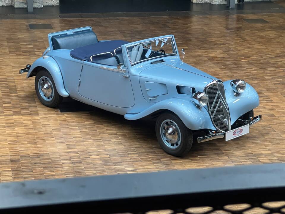 Image 10/39 de Citroën Traction Avant 11 BL Légère (1939)