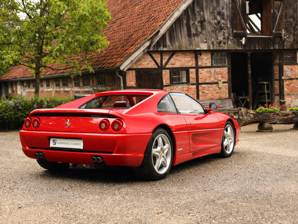 Immagine 8/76 di Ferrari F 355 F1 GTS (1997)