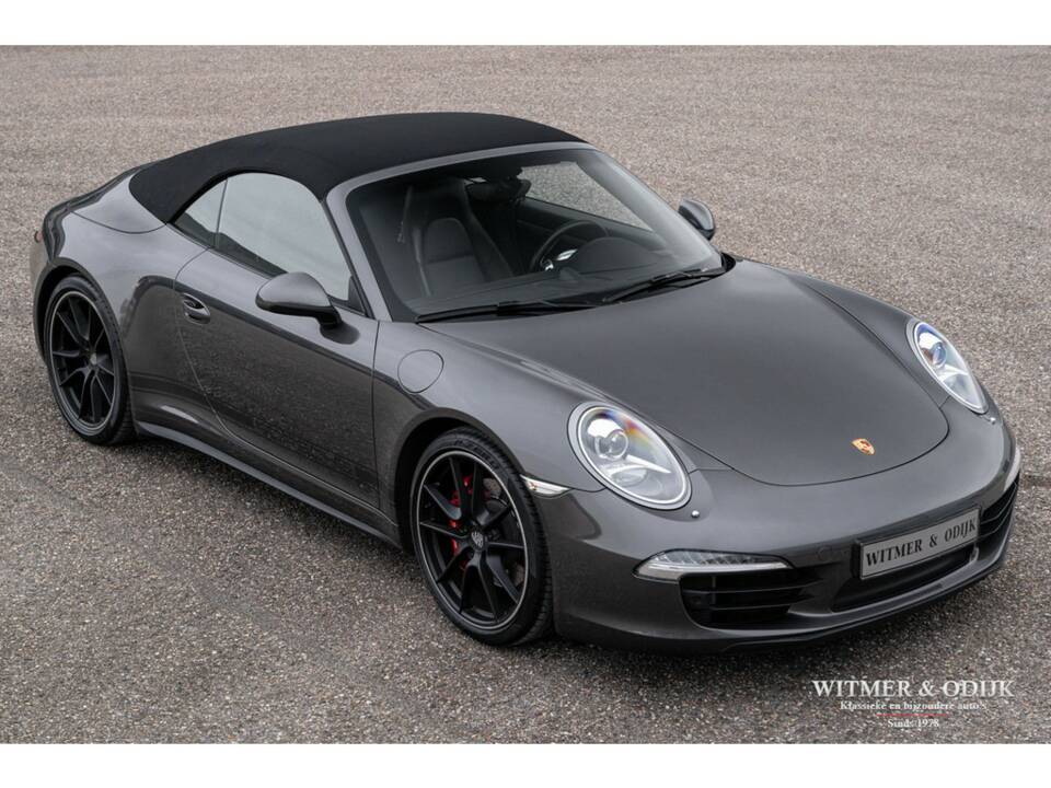 Immagine 2/46 di Porsche 911 Carrera 4S (2014)