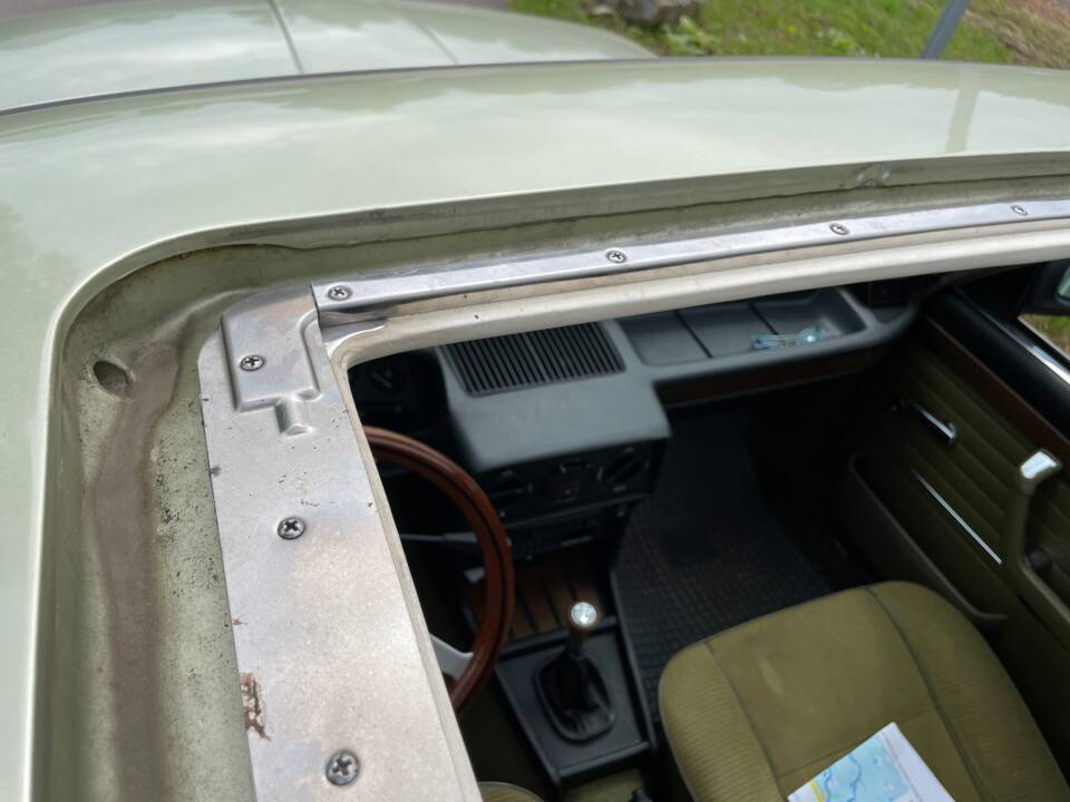 Image 64/100 de BMW 528i (1980)