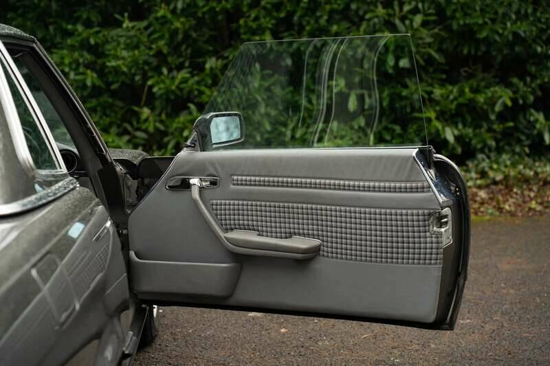 Image 28/50 of Mercedes-Benz 280 SL (1985)