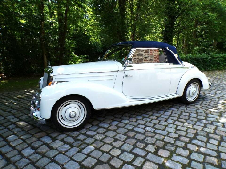 Image 3/23 of Mercedes-Benz 220 Cabriolet A (1954)