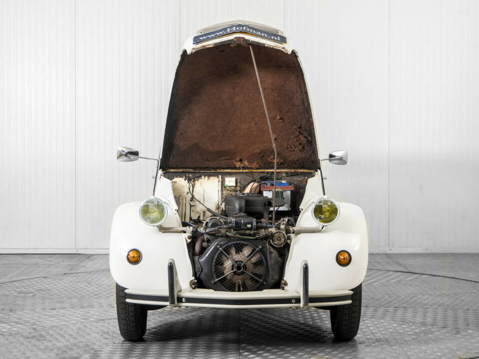 Image 37/50 de Citroën 2 CV 6 (1986)